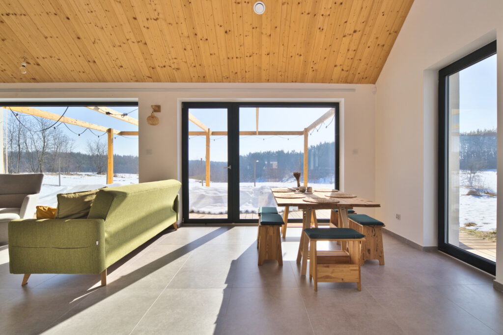 Pluski - dom całoroczny typu stodoła, piękny widok - zdjęcie 6