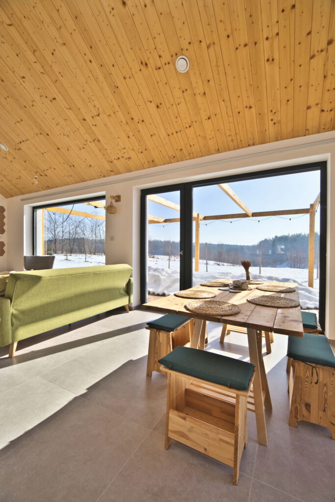 Pluski - dom całoroczny typu stodoła, piękny widok - zdjęcie 7