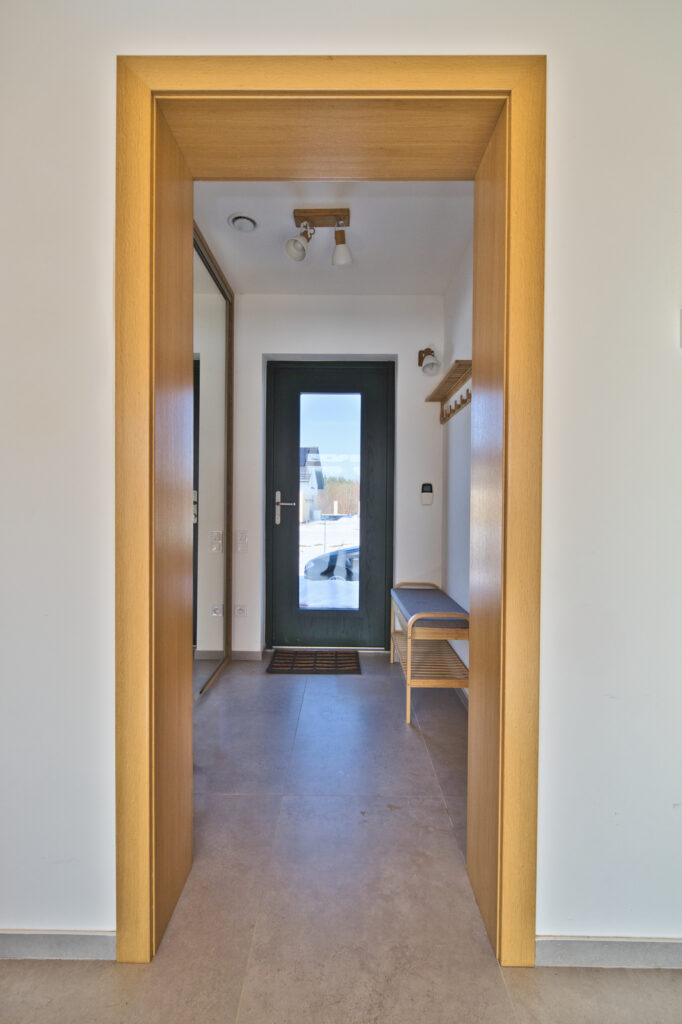 Pluski - dom całoroczny typu stodoła, piękny widok - zdjęcie 21