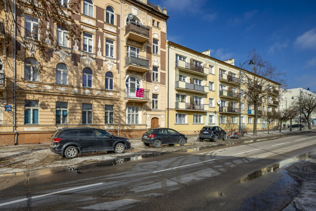 Mieszkanie w kamienicy w ścisłym centrum Ełku - zdjęcie 12