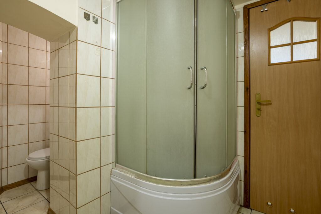 Mieszkanie w kamienicy w ścisłym centrum Ełku - zdjęcie 7