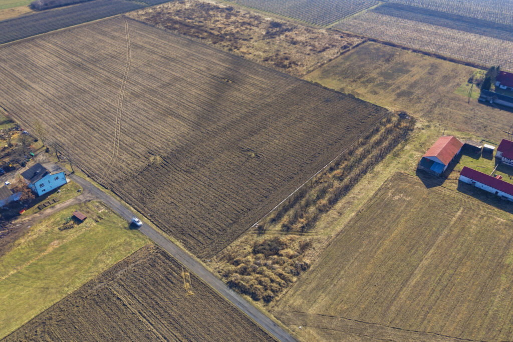 Prażmów 1,4 ha z MPZP pod osiedle | Szerokość 70m - zdjęcie 5