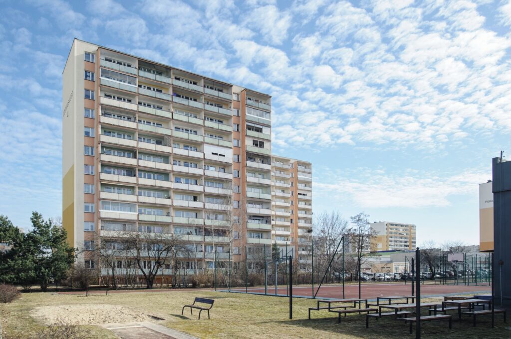 Kameralne mieszkanie z panoramicznym widokiem - zdjęcie 8