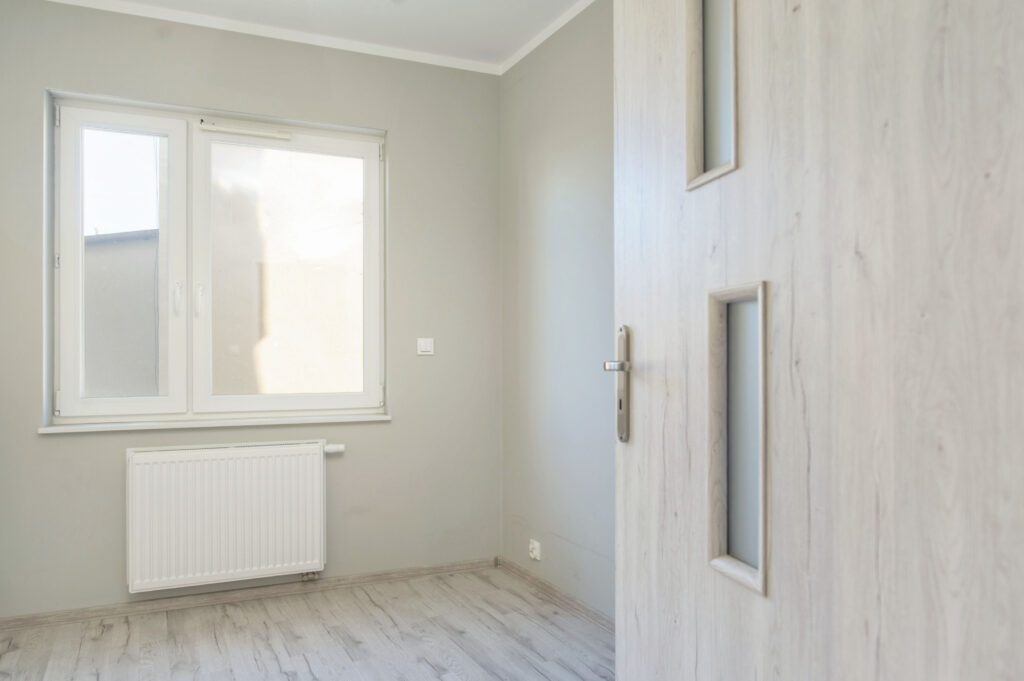 4-pokojowe mieszkanie w pobliżu starówki - zdjęcie 5