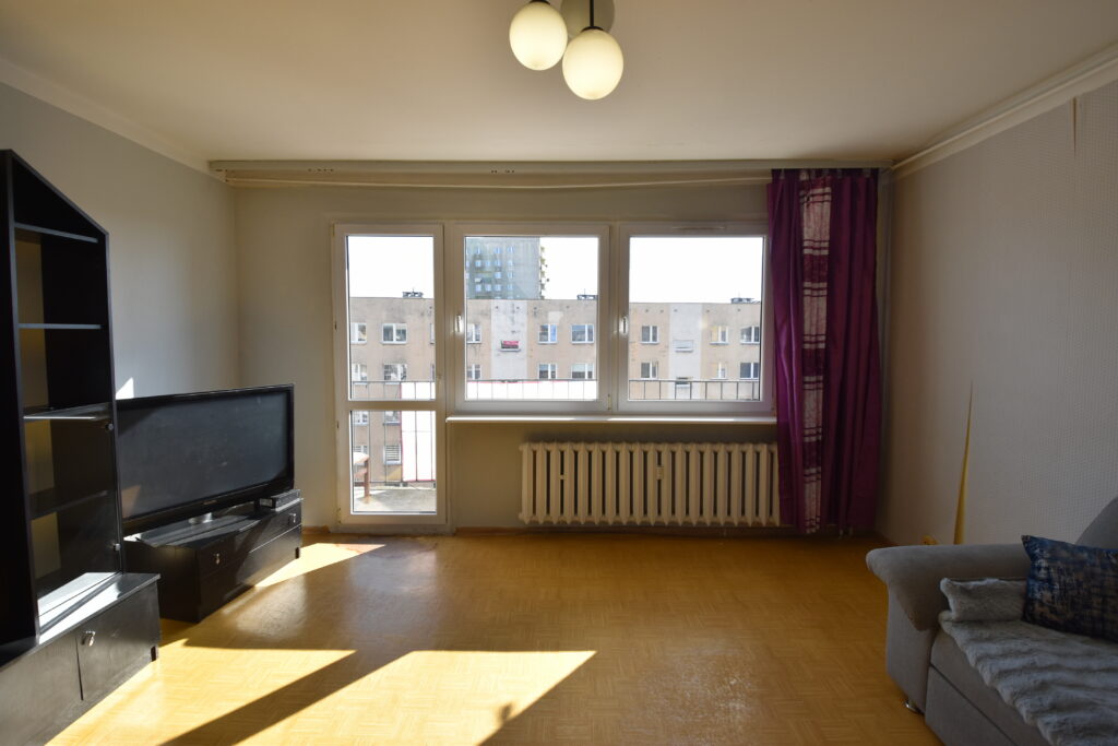 Dwupokojowe mieszkanie na  os. Pułankach - zdjęcie 1