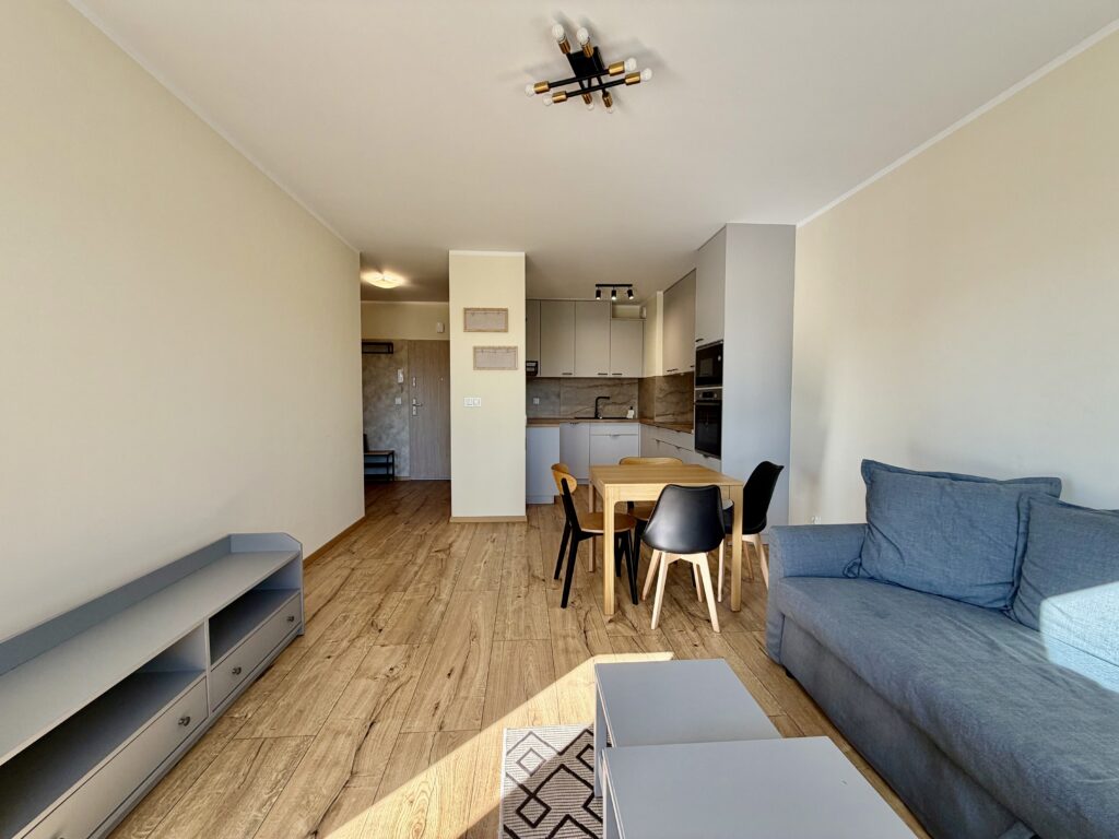 Dwa pokoje, wysoki komfort do wynajęcia - zdjęcie 2