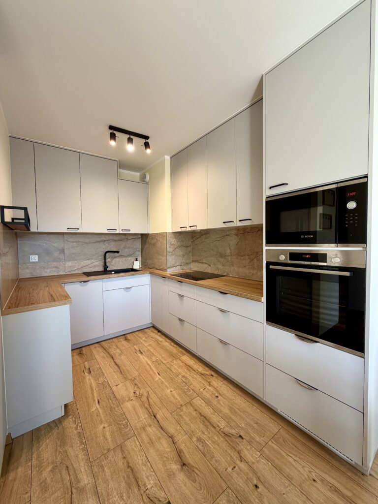 Dwa pokoje, wysoki komfort do wynajęcia - zdjęcie 7