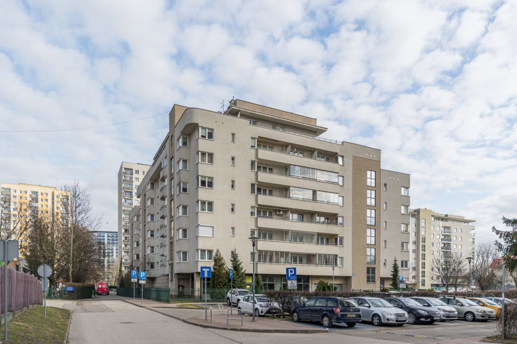 Do wynajęcia jasna kawalerka, Metro Wilanowska - zdjęcie 12