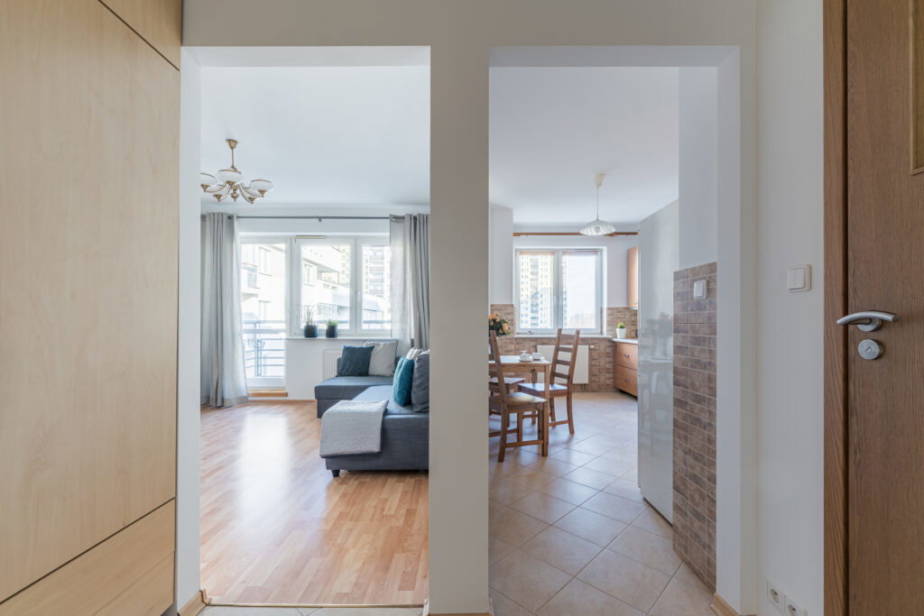 Do wynajęcia jasna kawalerka, Metro Wilanowska - zdjęcie 5