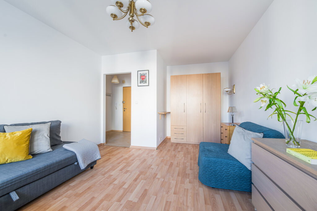 Do wynajęcia jasna kawalerka, Metro Wilanowska - zdjęcie 8