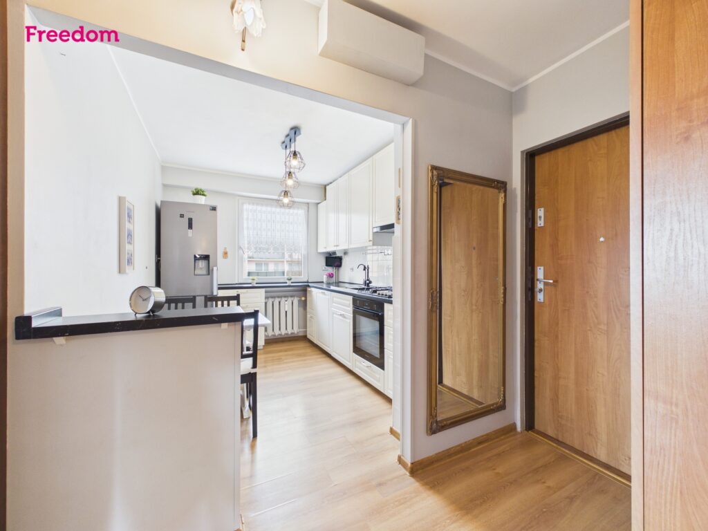 4 pokoje, duża loggia, Jaroty – top lokalizacja - zdjęcie 5