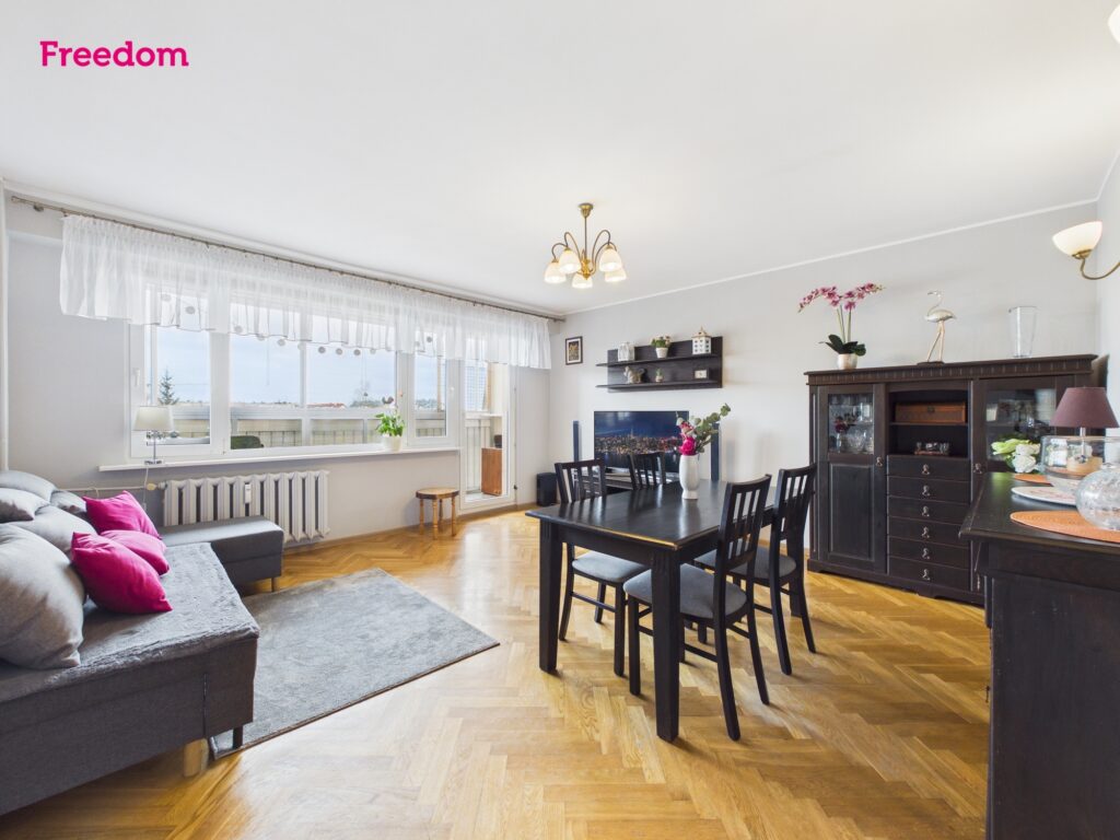 4 pokoje, duża loggia, Jaroty – top lokalizacja - zdjęcie 1