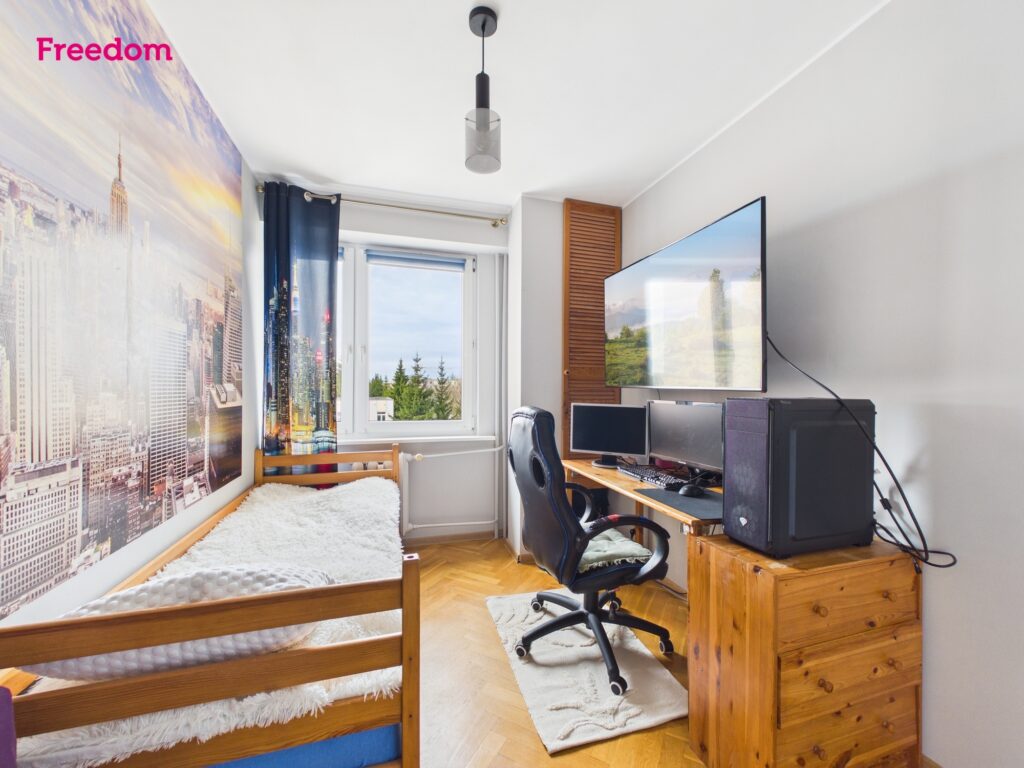 4 pokoje, duża loggia, Jaroty – top lokalizacja - zdjęcie 12