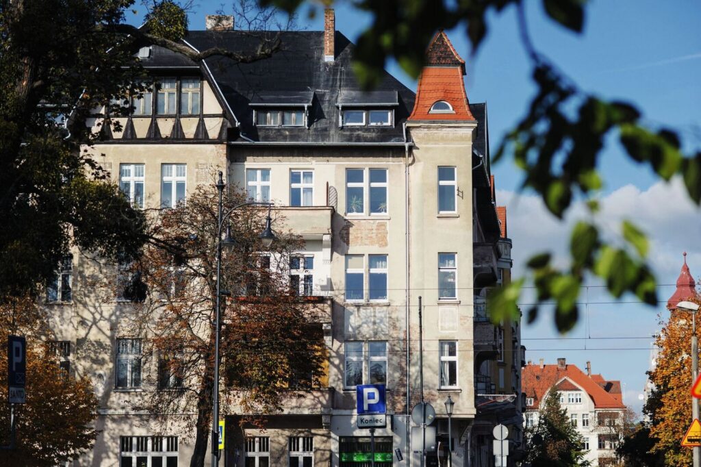 Mieszkanie o pow. 180m2 dla miłośników kamienic - zdjęcie 1