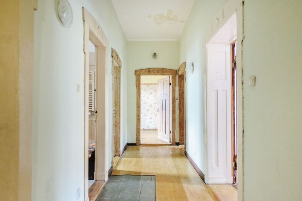 Mieszkanie o pow. 180m2 dla miłośników kamienic - zdjęcie 9