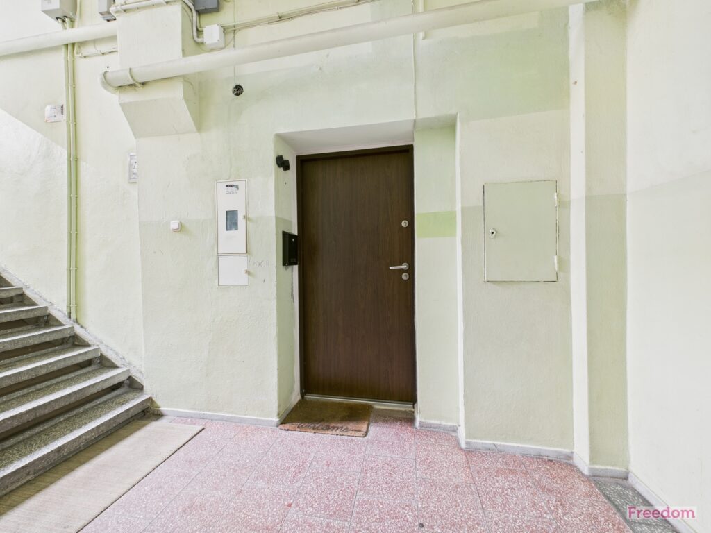 Lokal usługowy 60 m² do własnej aranżacji - zdjęcie 3