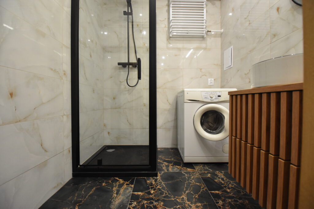 Dwupokojowe mieszkanie na sprzedaż na os. Rosochy - zdjęcie 4