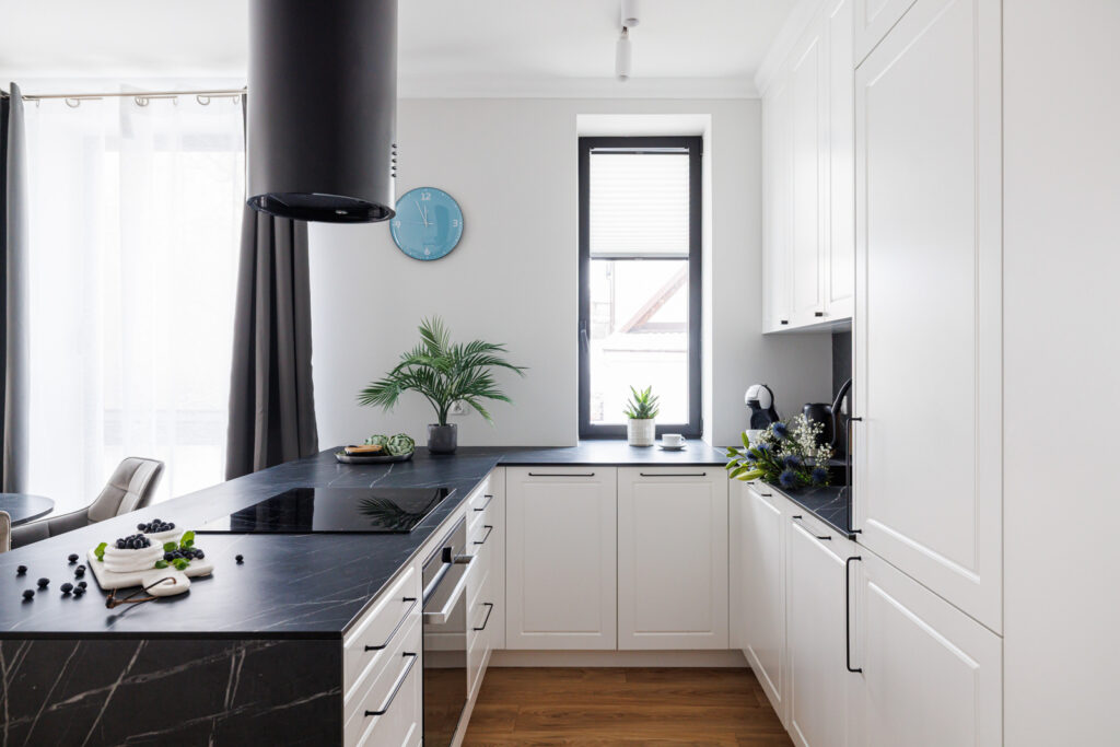 Budynek 2023r. hala garażowa, 13 min do molo - zdjęcie 3