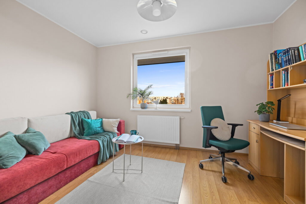 Dom z garażem | zadbany ogród | dobry układ - zdjęcie 11