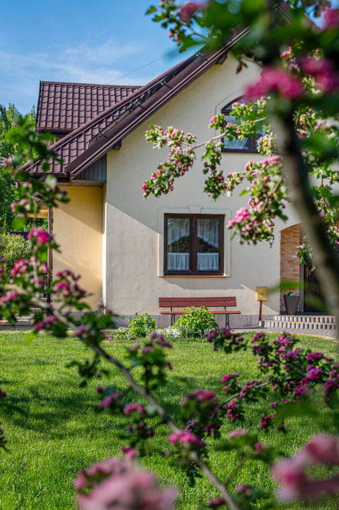 30 min od Centrum Warszawy – dom z dużą działką - zdjęcie 40