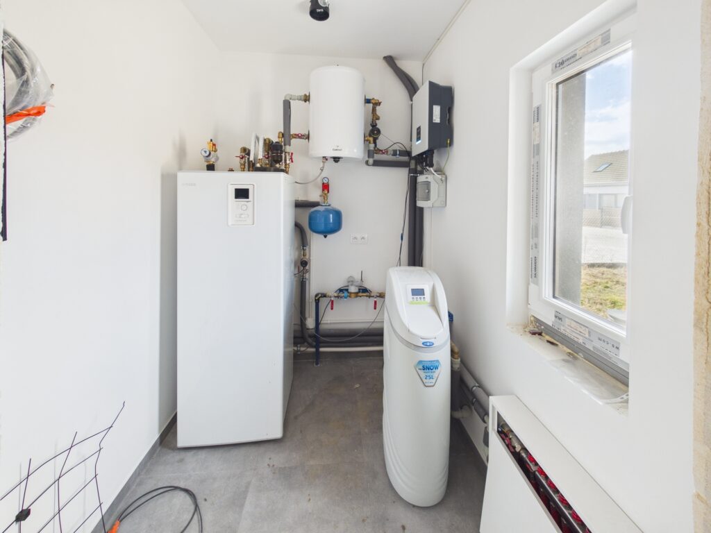 Nowoczesny dom wolnostojący pod lasem-Pniowiec - zdjęcie 12