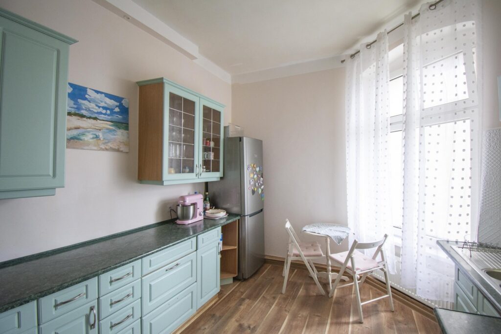 Słupsk, Szkolna 74,13 m² Kamienica 2 pokoje - zdjęcie 3