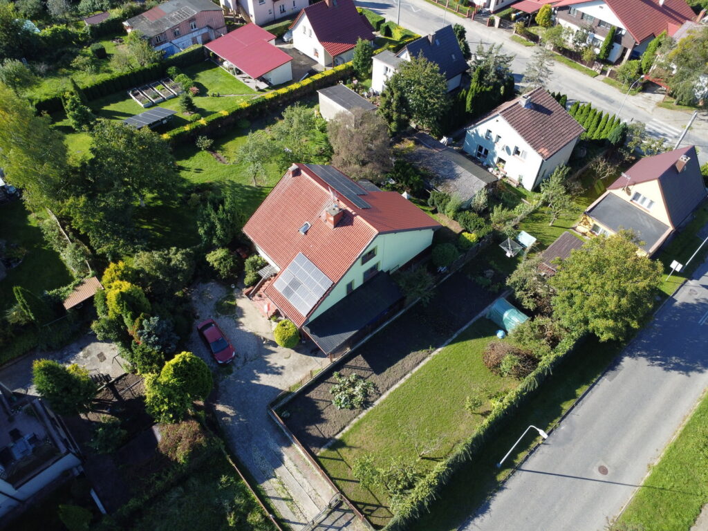Słupsk, przestronny dom 249m2, fotowoltaika - zdjęcie 33