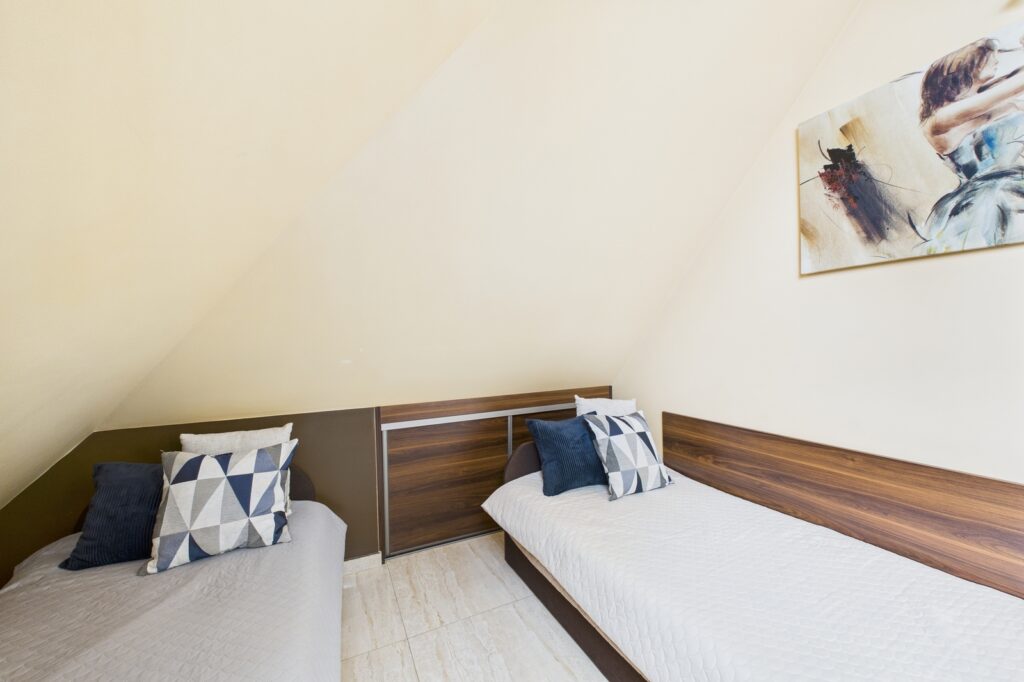 Dwupoziomowy apartament nad Zalewem Wiślanym - zdjęcie 18