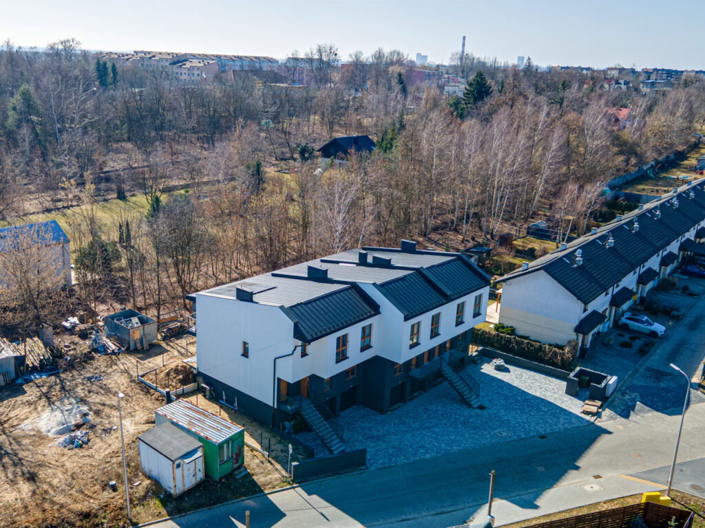 Apartament z ogrodem i garażem - zdjęcie 6