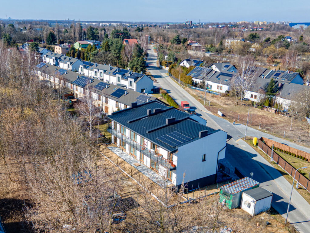 Apartament z ogrodem i garażem - zdjęcie 8