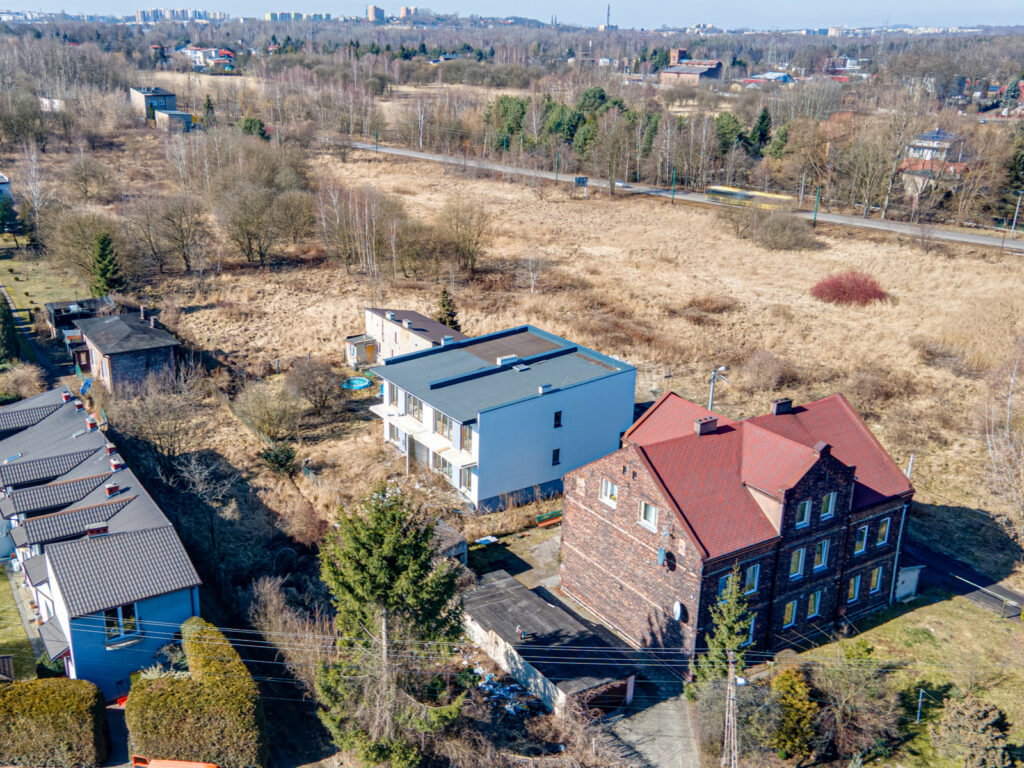 Apartament z garażem - zdjęcie 4