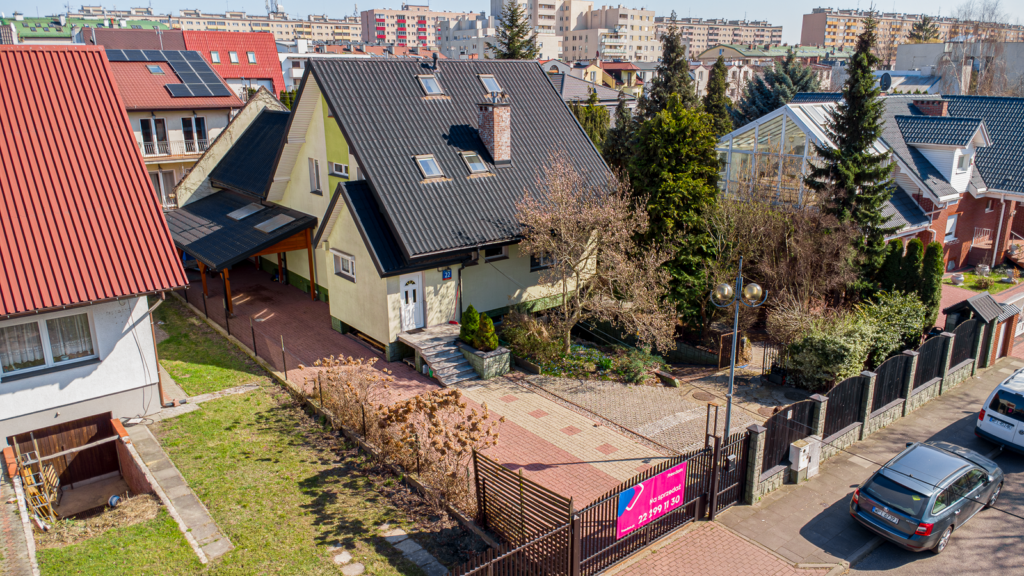 Dom wolnostojący Wola | 7 pokoi | 2 min do metra - zdjęcie 1