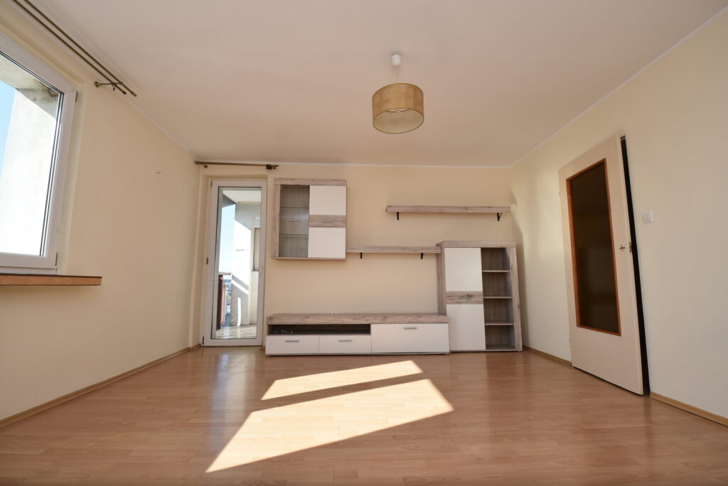 Mieszkanie 3 pokoje, 66,55 m2, balkon, BLOK - zdjęcie 3