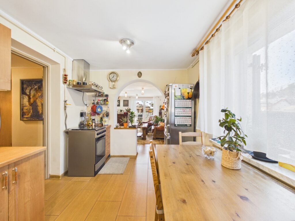 Dom na sprzedaż Łubniany, 208 m², 6 pokoi, biuro - zdjęcie 8