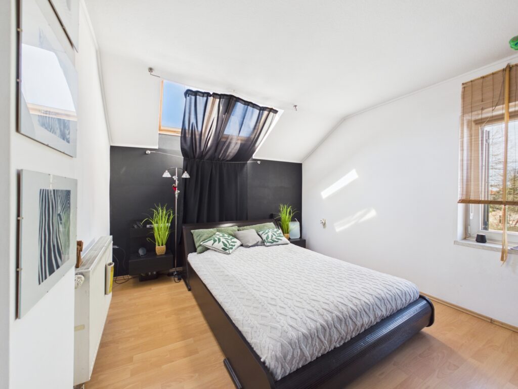 Dom na sprzedaż Łubniany, 208 m², 6 pokoi, biuro - zdjęcie 15