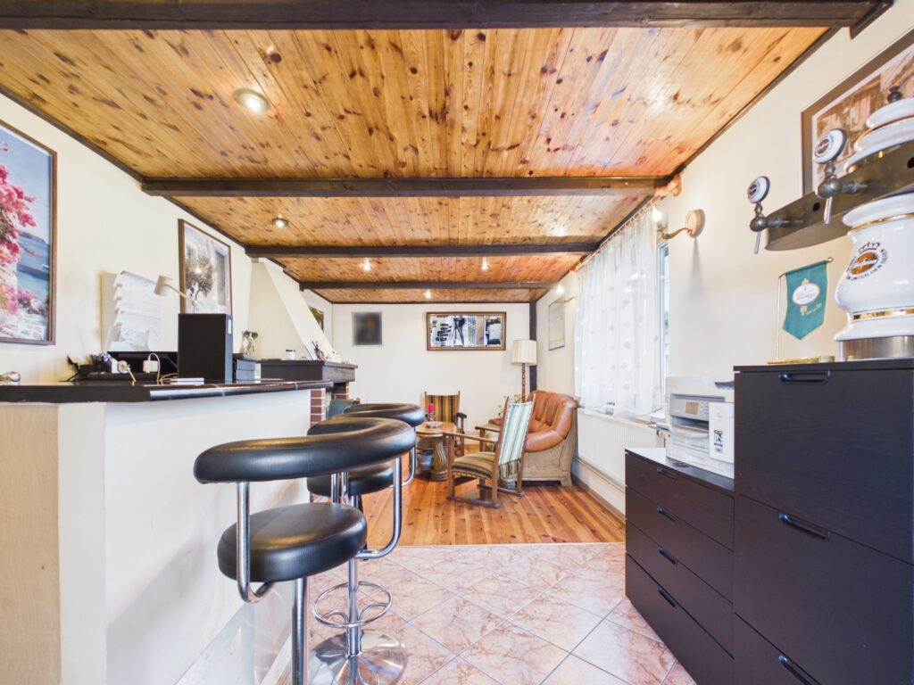 Dom na sprzedaż Łubniany, 208 m², 6 pokoi, biuro - zdjęcie 20