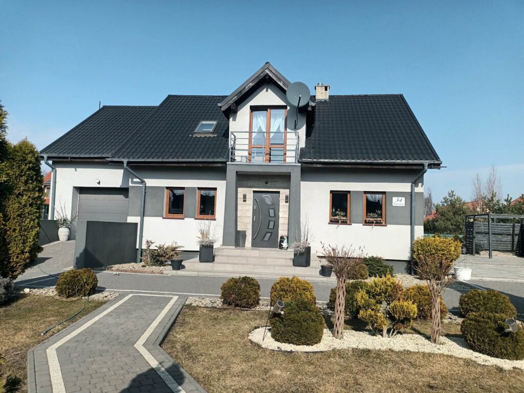 Skowarcz, Dom Wolnostojący ul. Piaskowa - zdjęcie 1