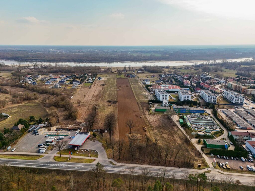 Działka przemysłowa -ok 5800 m2 - zdjęcie 2