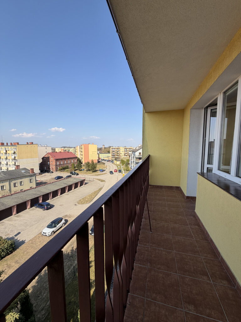 Trzypokojowe mieszkanie z balkonem w Szczecinku - zdjęcie 14