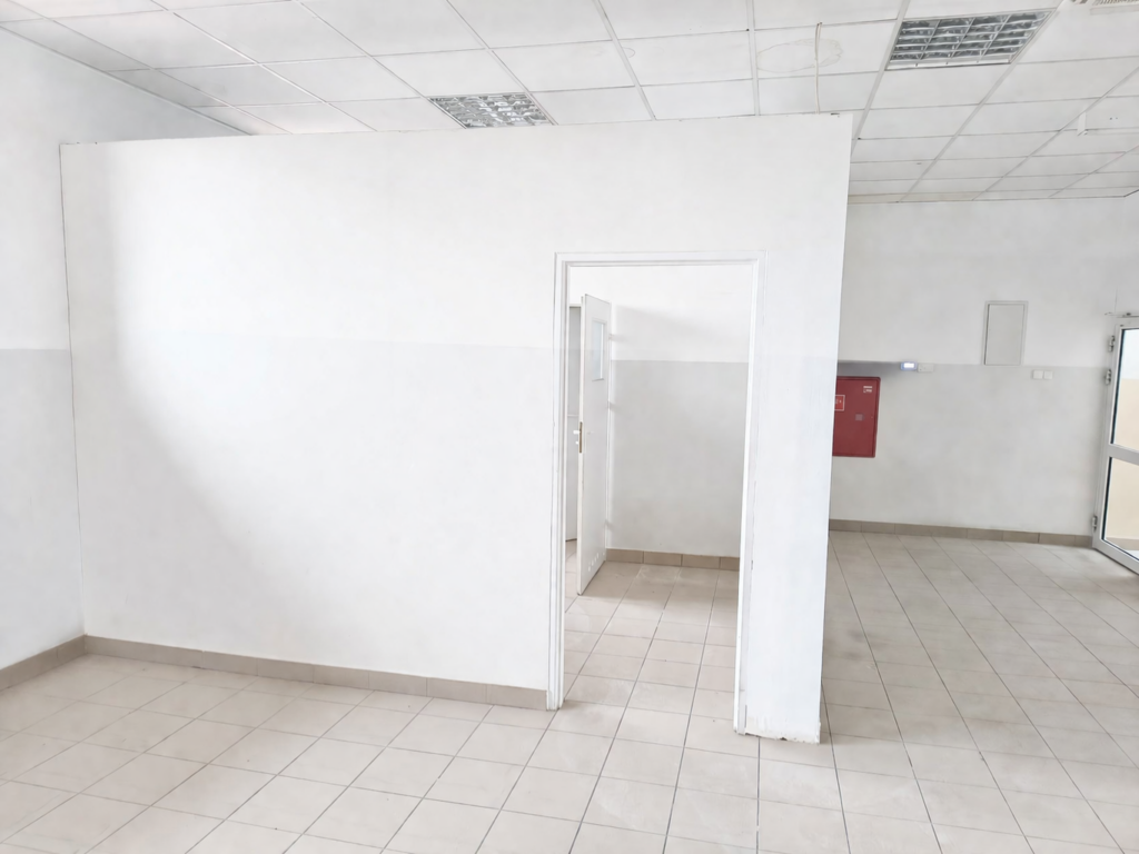 Lokal usługowy w centrum - Rynek - zdjęcie 4