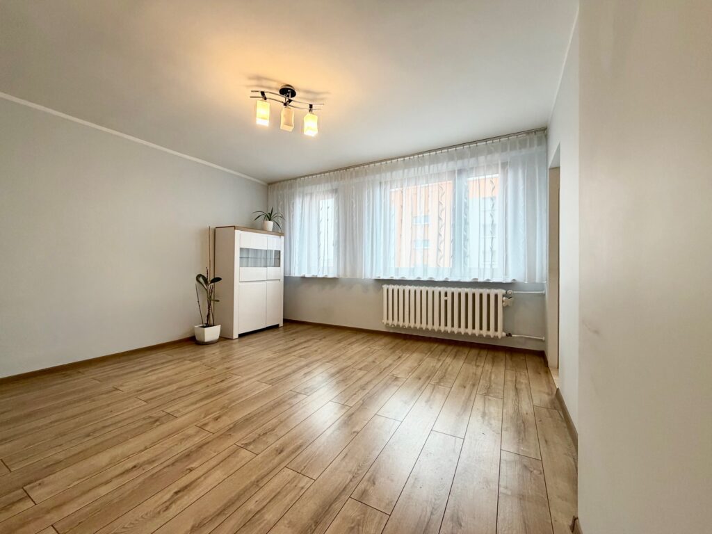 Centrum SO, kawalerka gotowa do zamieszkania - zdjęcie 8