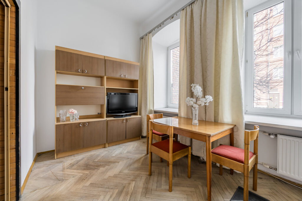 Kamienica | Metro | 2 pokoje | Remont | Wysokie - zdjęcie 9