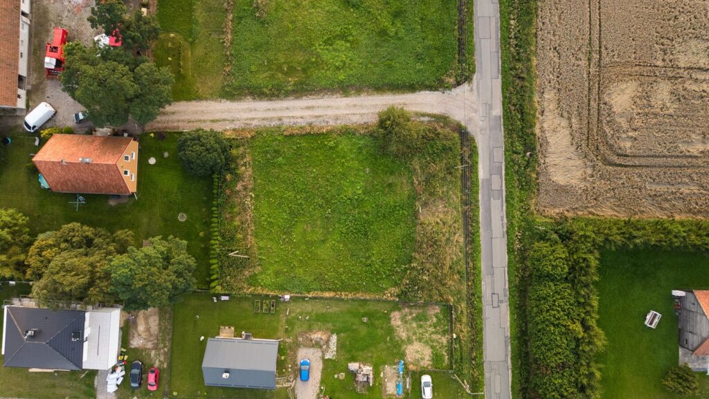 Działka budowlana 1322 m² Zajezierze WZ - zdjęcie 5