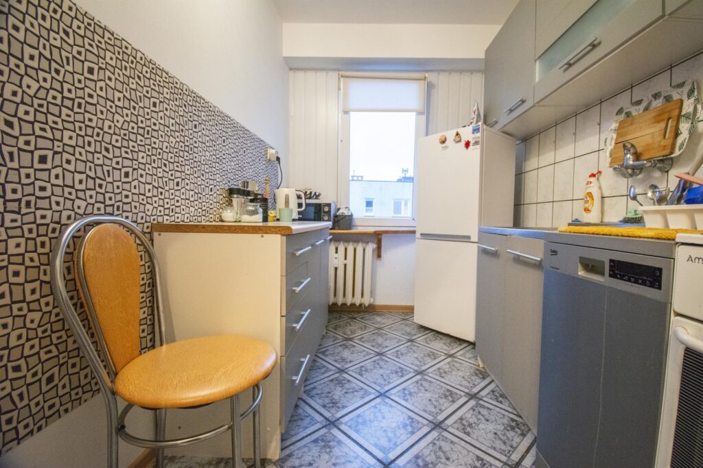 Spółdzielczo- własnościowe 48.3 m2/balkon/piwnica - zdjęcie 19
