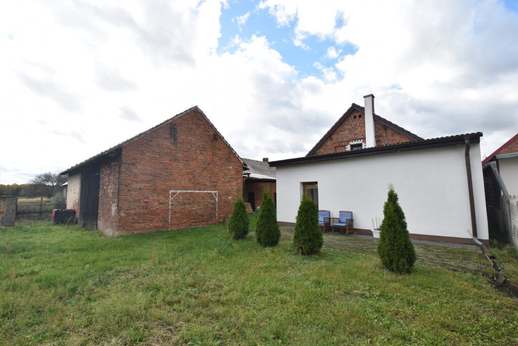 Dom 110 m2 , działka 75 arów, otoczenie lasów - zdjęcie 13