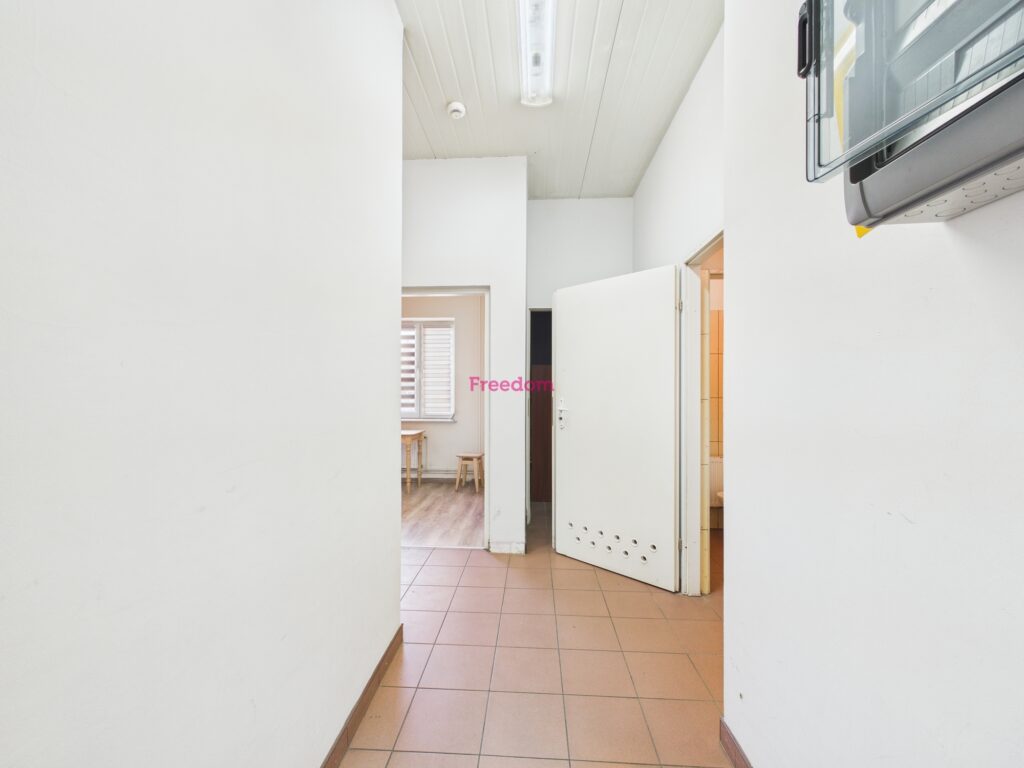 Kompleks Komercyjny 3430 m² przy DK9 - zdjęcie 12