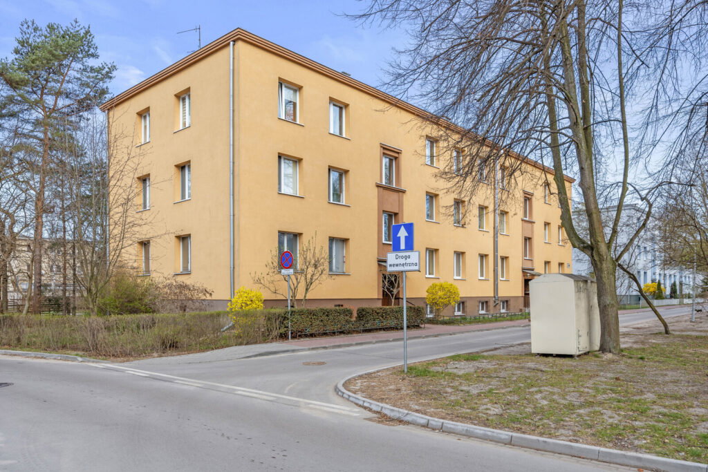 2 pokoje niedaleko PKP – Zielonka - zdjęcie 1
