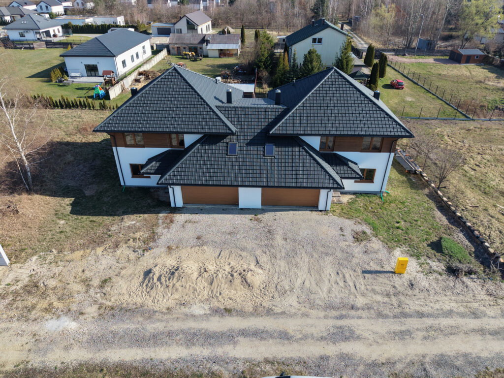 Nowoczesny bliźniak w Baszkówce - zdjęcie 12