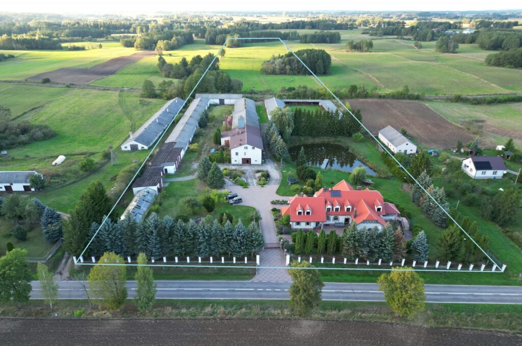 Posiadłość z zapleczem pod Suwałkami - zdjęcie 19