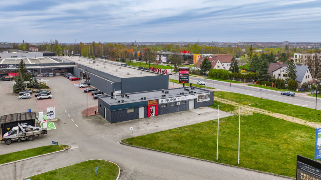 Lokal handlowo - usługowy na wynajem 244 m2 - zdjęcie 27
